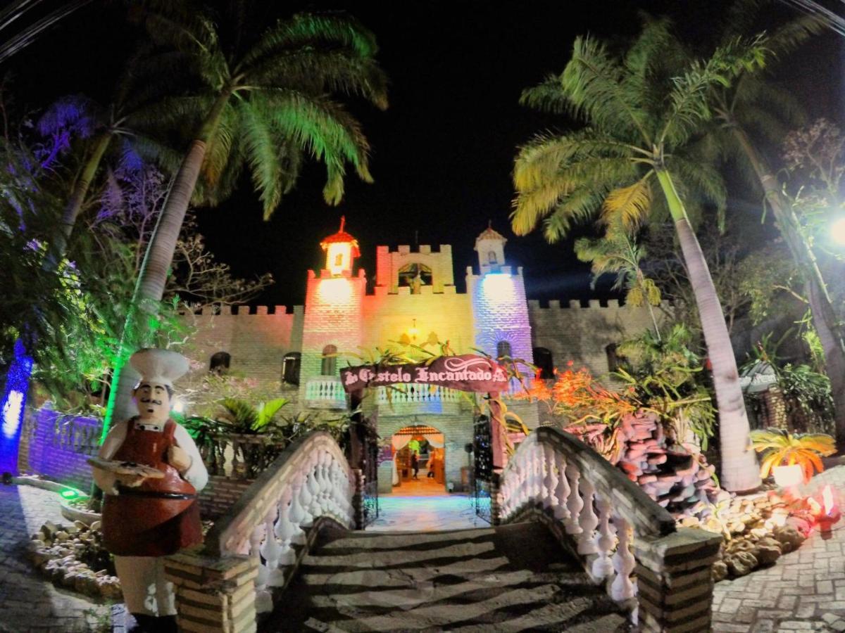 Castelo Encantado Acaraú エクステリア 写真